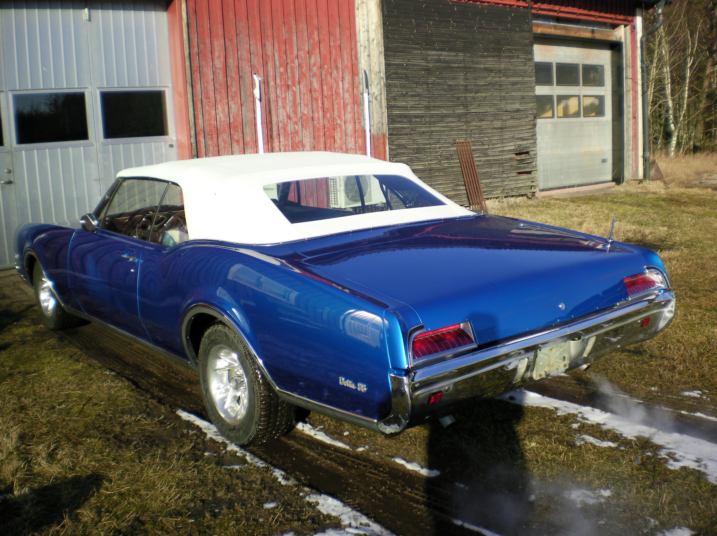 Nya bilder -67 Olds 031.JPG